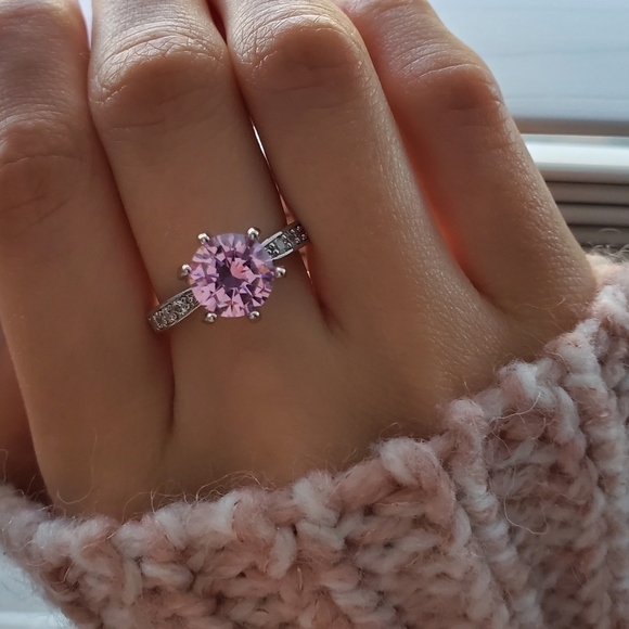 Jewelry - New Elegant Pink Engagement/Wedding Ring